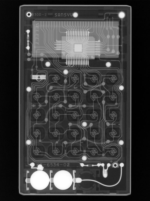 X-ray picture of TI-1750 calculator